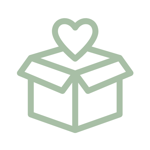 carton couleur vert sauge ouvert avec un coeur qui sort